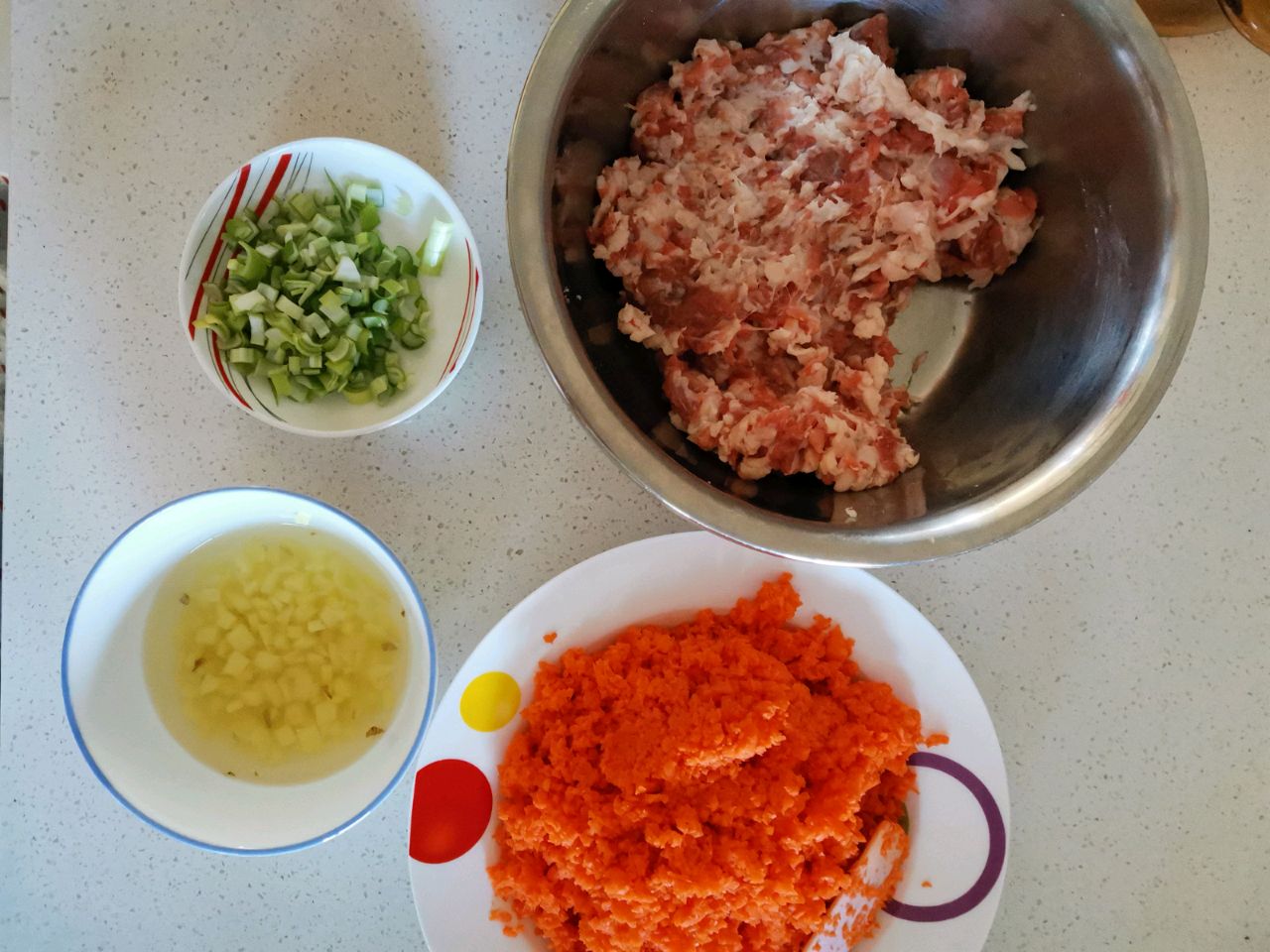 羊肉胡萝卜水饺