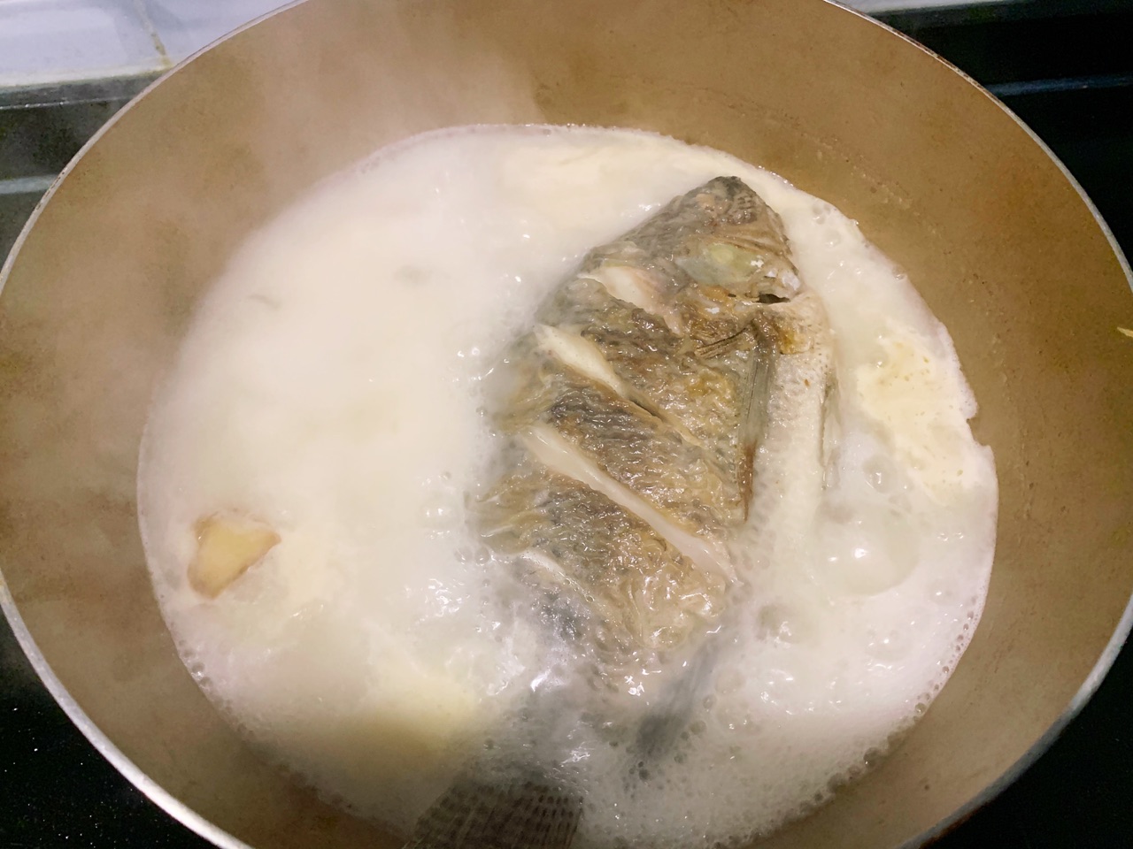 鱼汤的做法