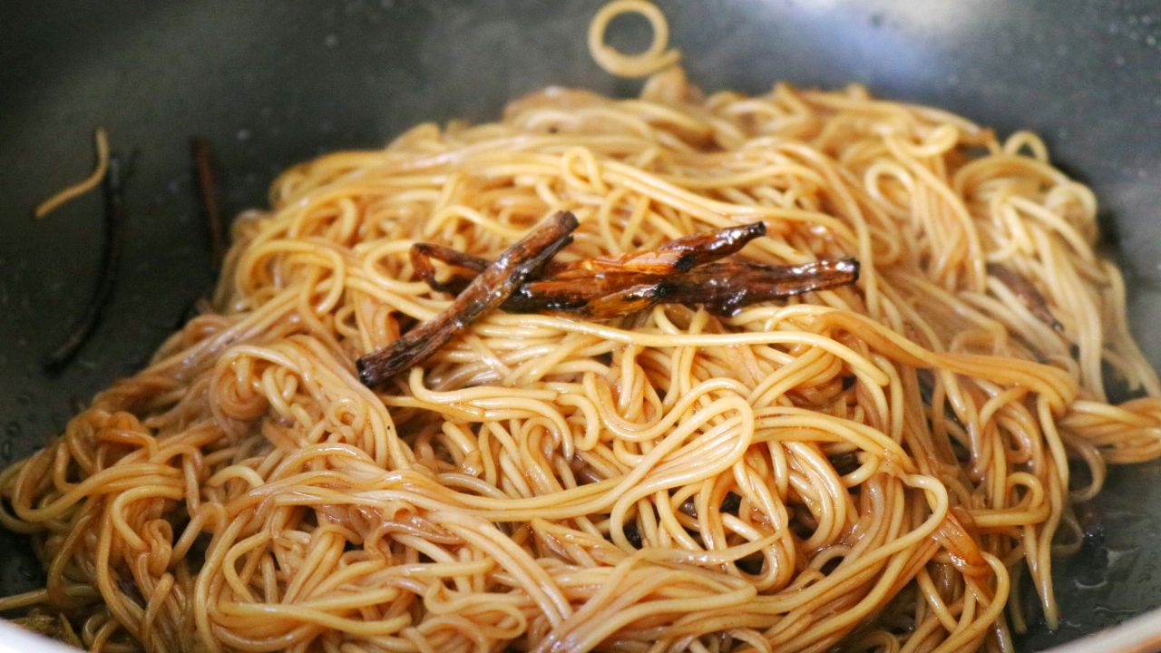 葱油拌面怎么做_葱油拌面的做法_书拉密女&_豆果美食