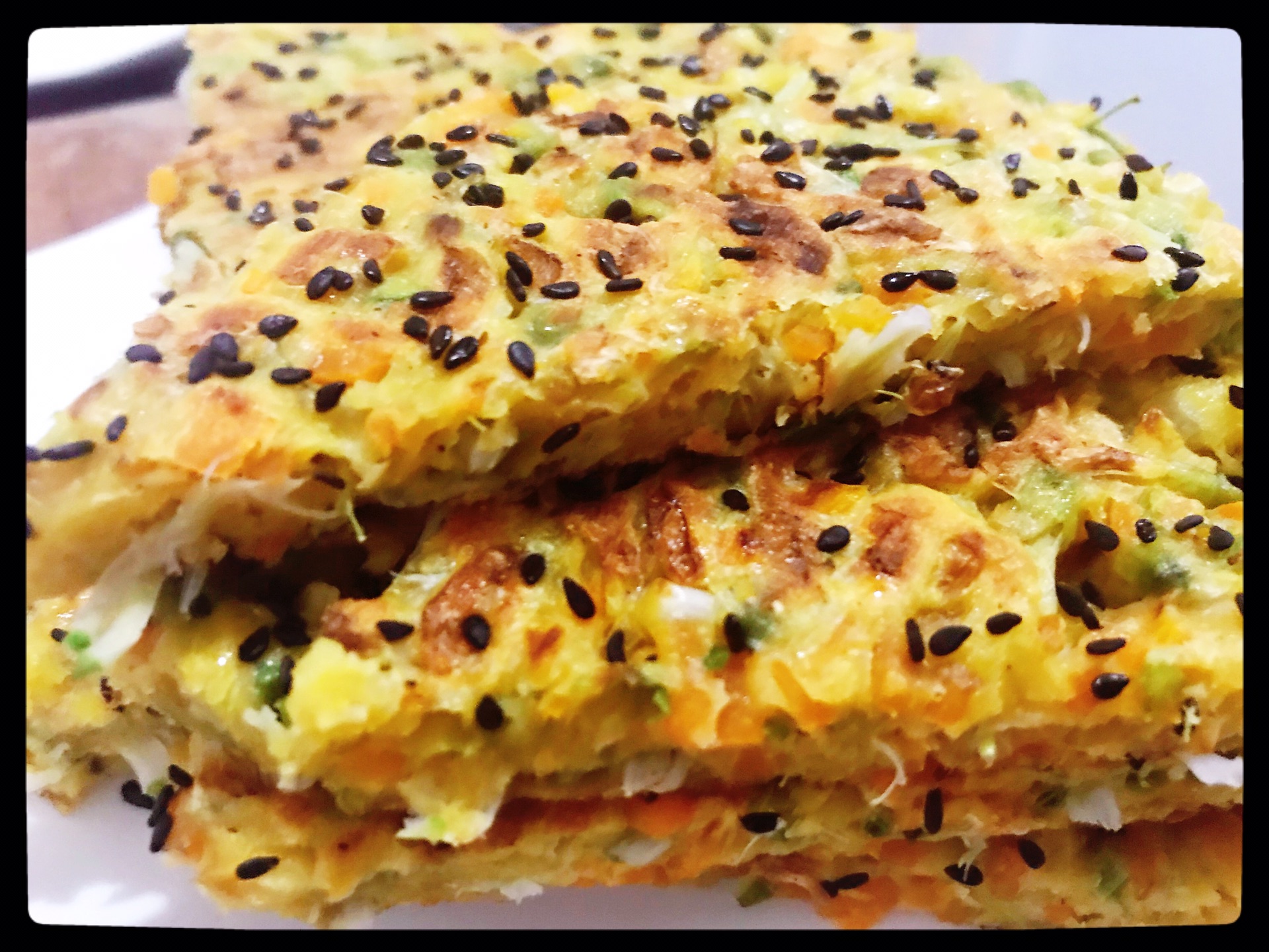 槐花鸡蛋饼怎么做_槐花鸡蛋饼的做法_豆果美食