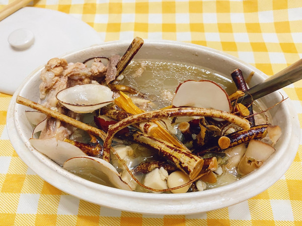 清热祛湿五指毛桃骨头汤(0/8)