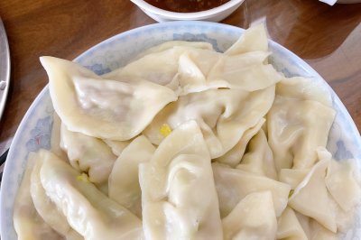 "手工花朵饺子"的相关菜谱