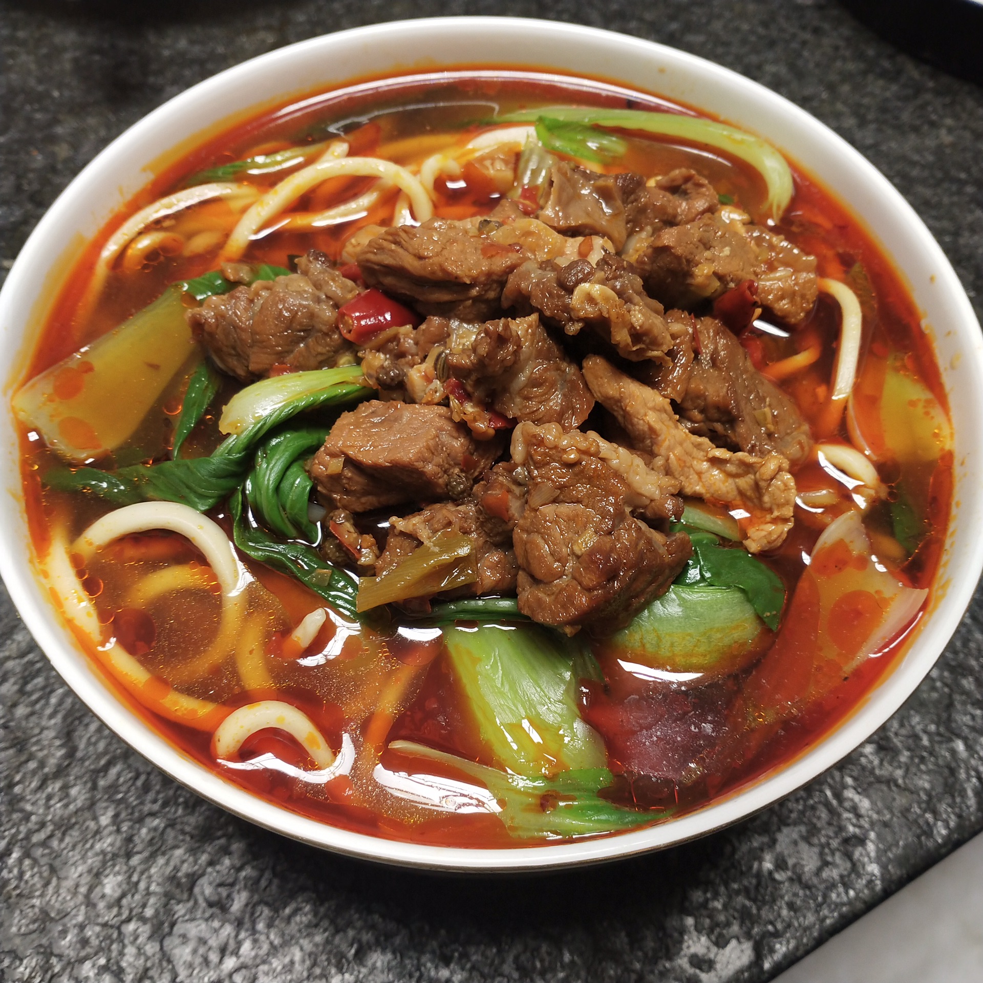 香辣牛肉面