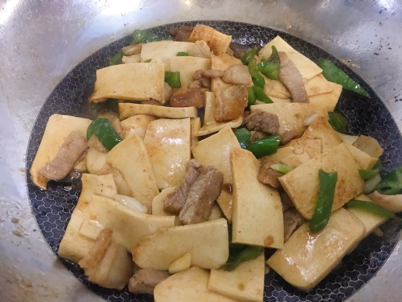 千页豆腐炒肉 香干炒肉的做法图解5
