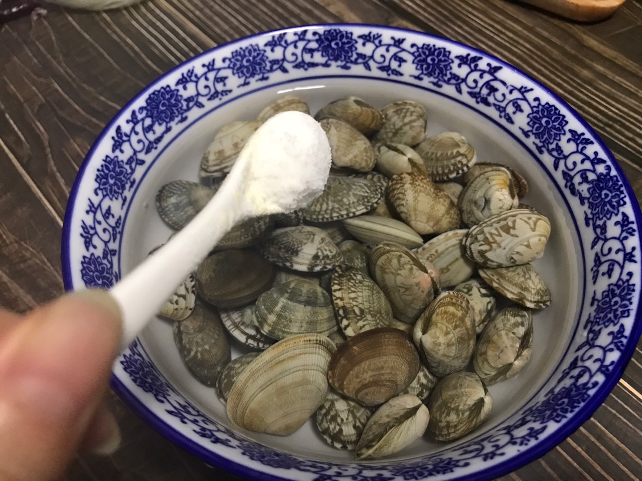 花甲海鲜粉丝煲