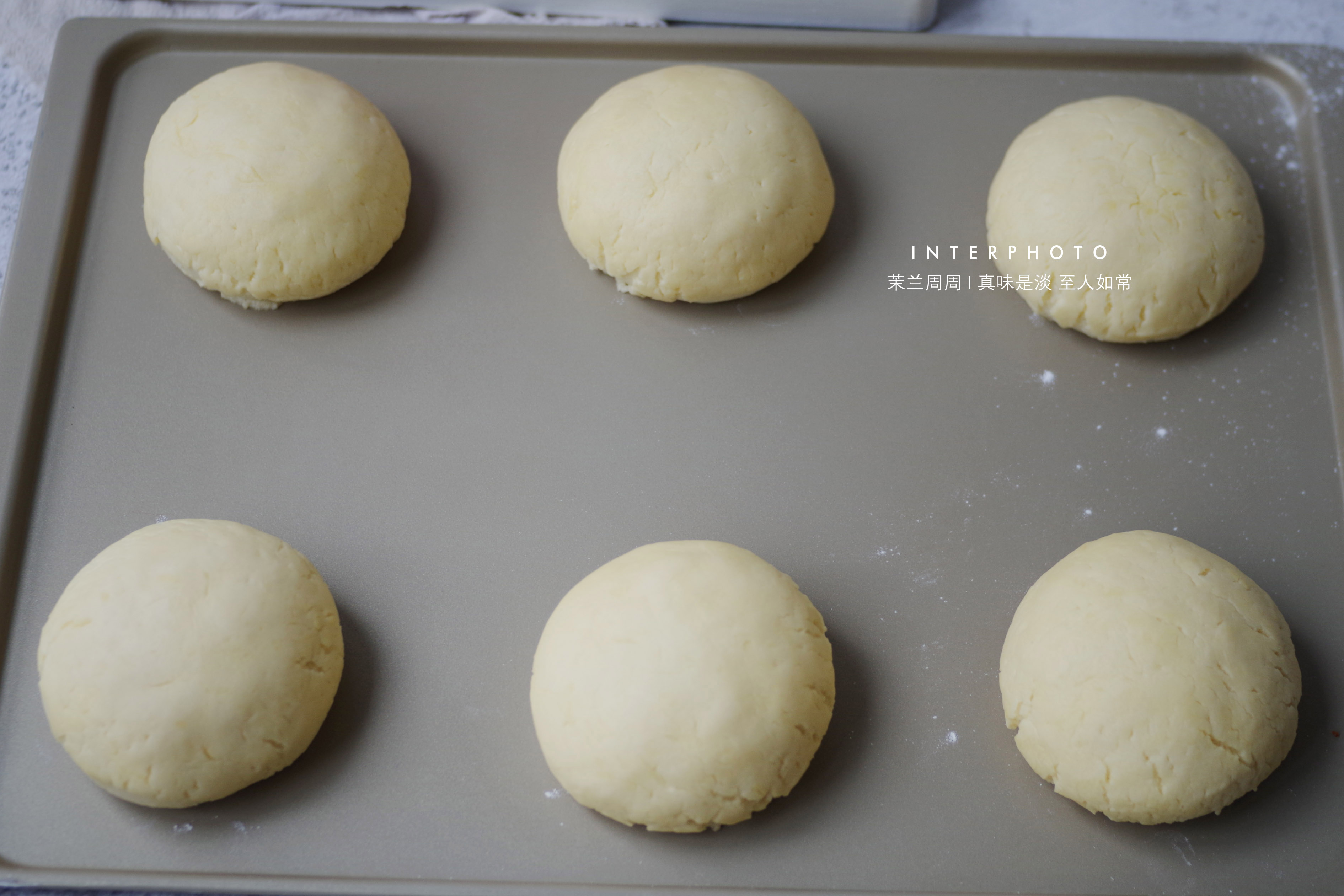 意式草莓奶油面包配方的做法
