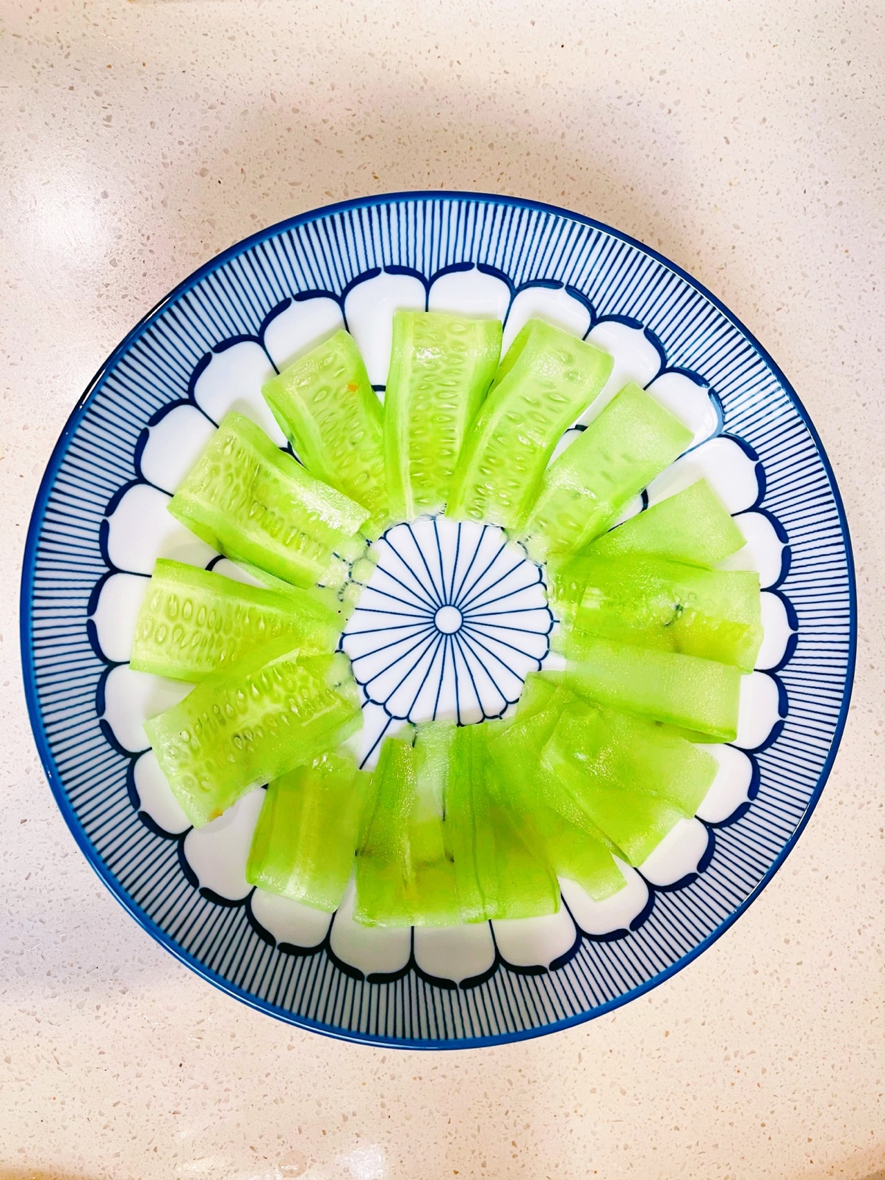 春日黄瓜牛肉洋葱合菜