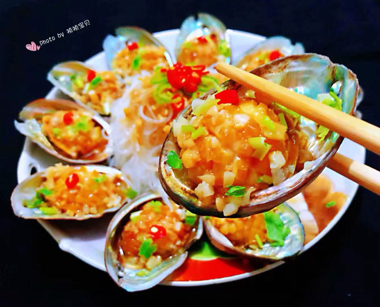 蒜蓉粉丝蒸鲍鱼