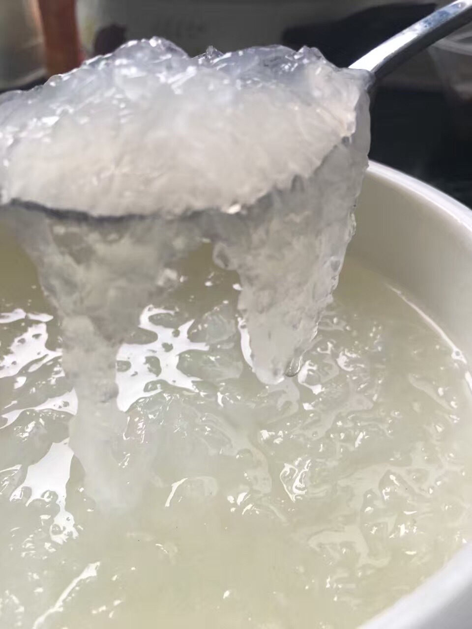玫瑰红枣燕窝羹