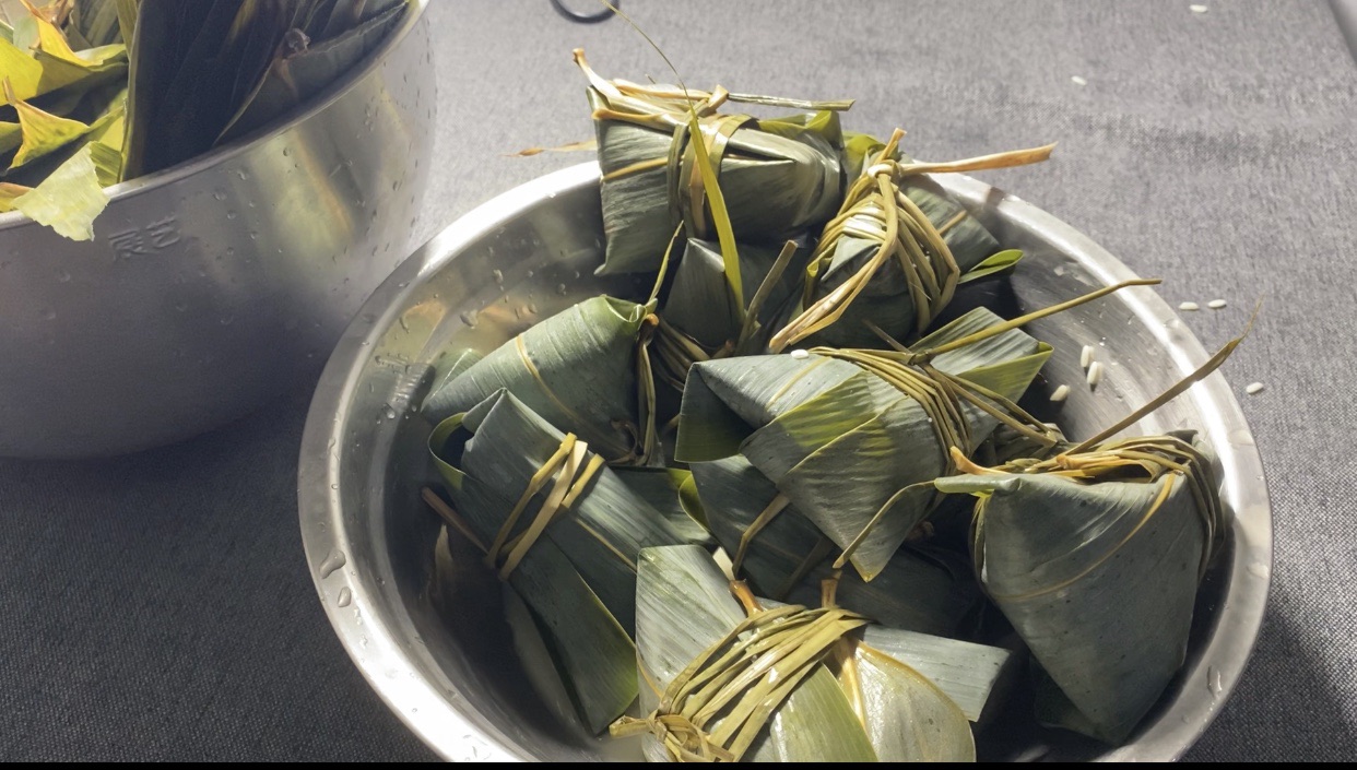 灰水粽的做法