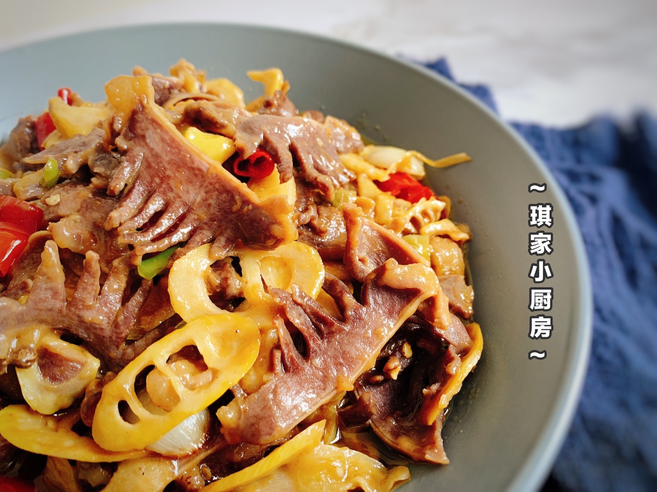 泡椒鲜笋爆鸡杂