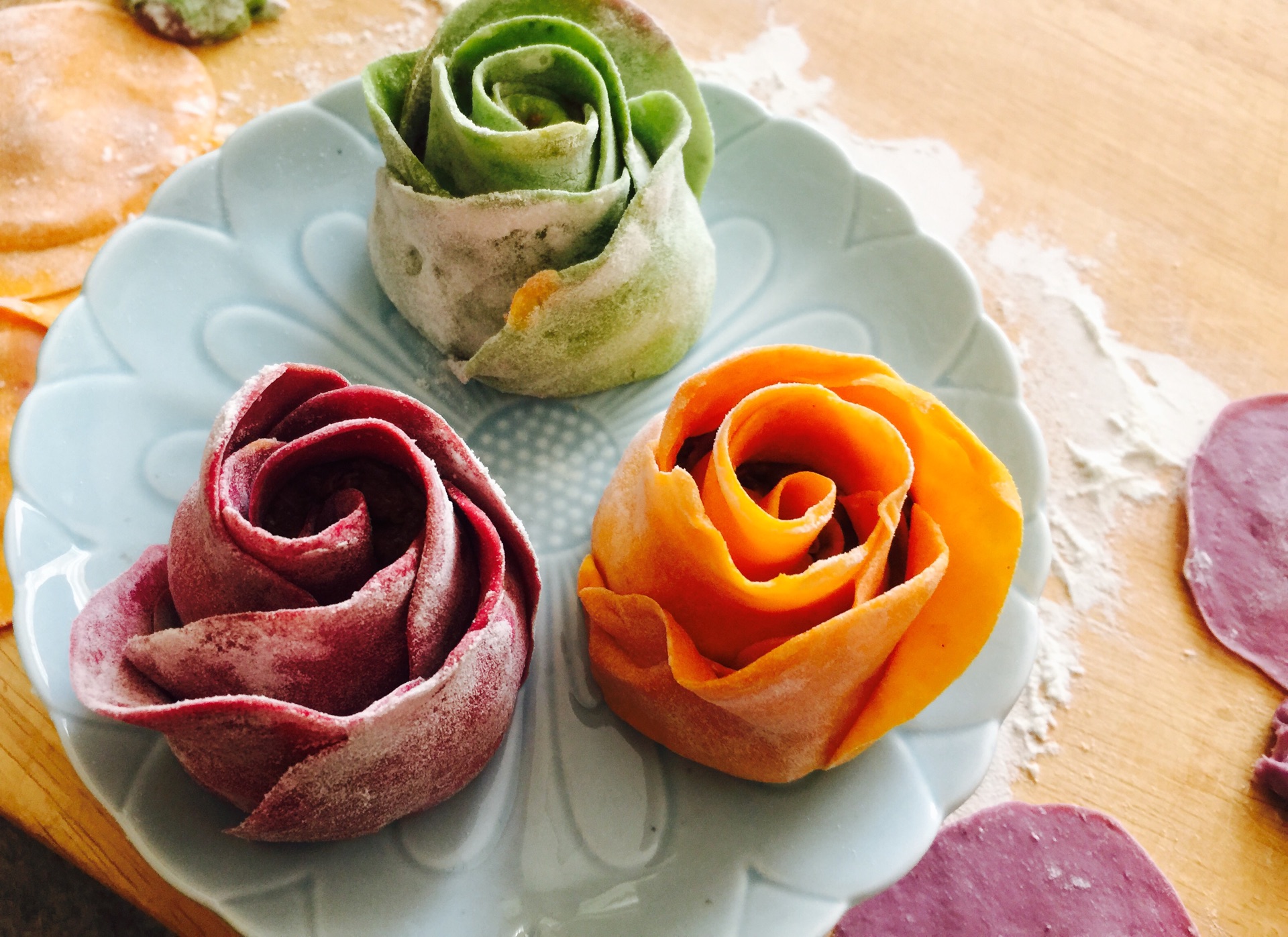 彩色花卷的做法图解2