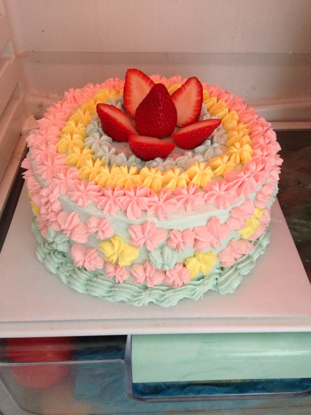 八寸彩虹心蛋糕