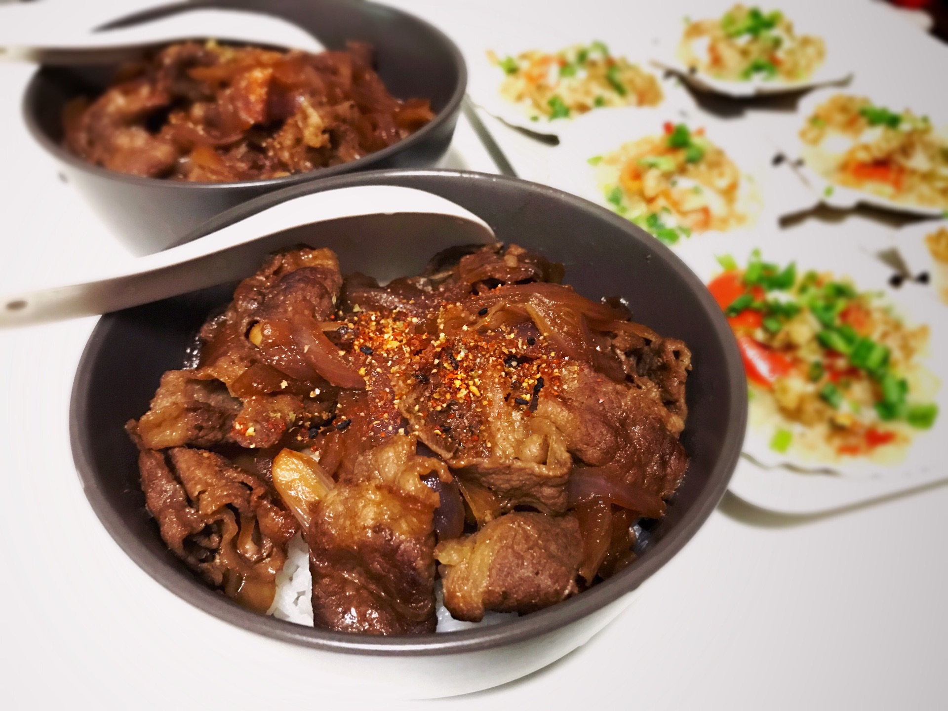 牛肉丼
