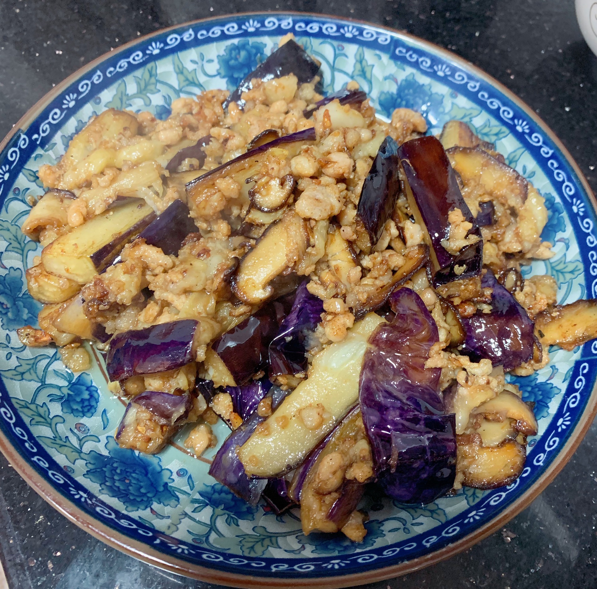 香菇肉末茄子的做法