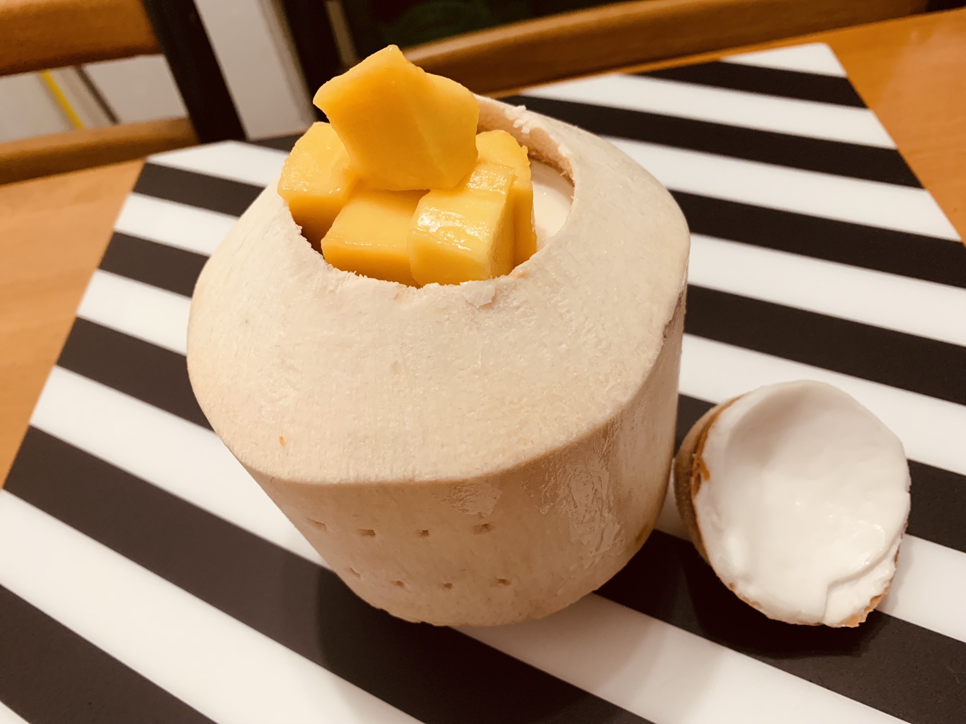 芒果椰子冻怎么做_芒果椰子冻的做法_豆果美食