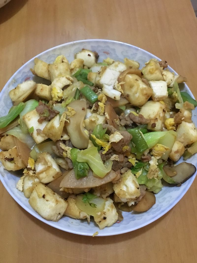 时蔬炒馒头