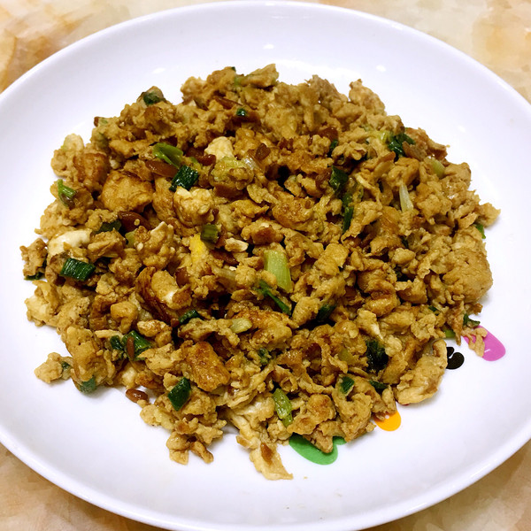 黄豆酱炒鸡蛋