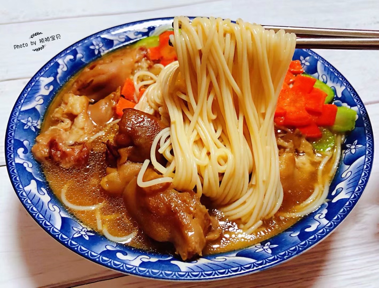 卤猪蹄面