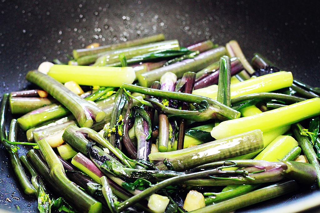 糖醋红菜苔怎么做_糖醋红菜苔的做法_nzmom_豆果美食