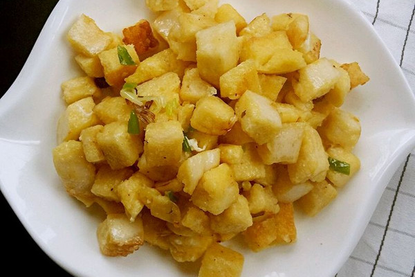 黄金炒馍花