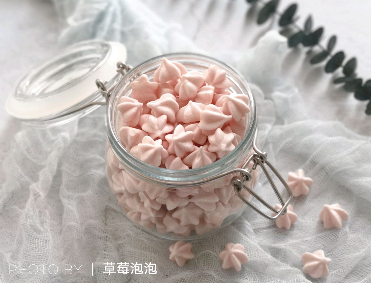 ***嫩的草莓溶豆的做法步骤