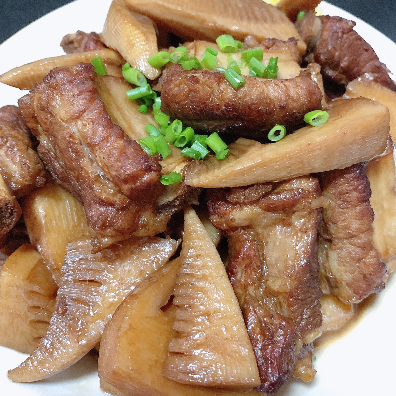 春笋红烧排骨