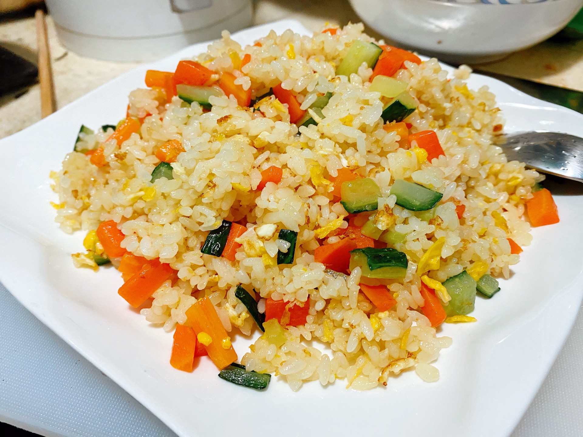 蛋炒饭的做法