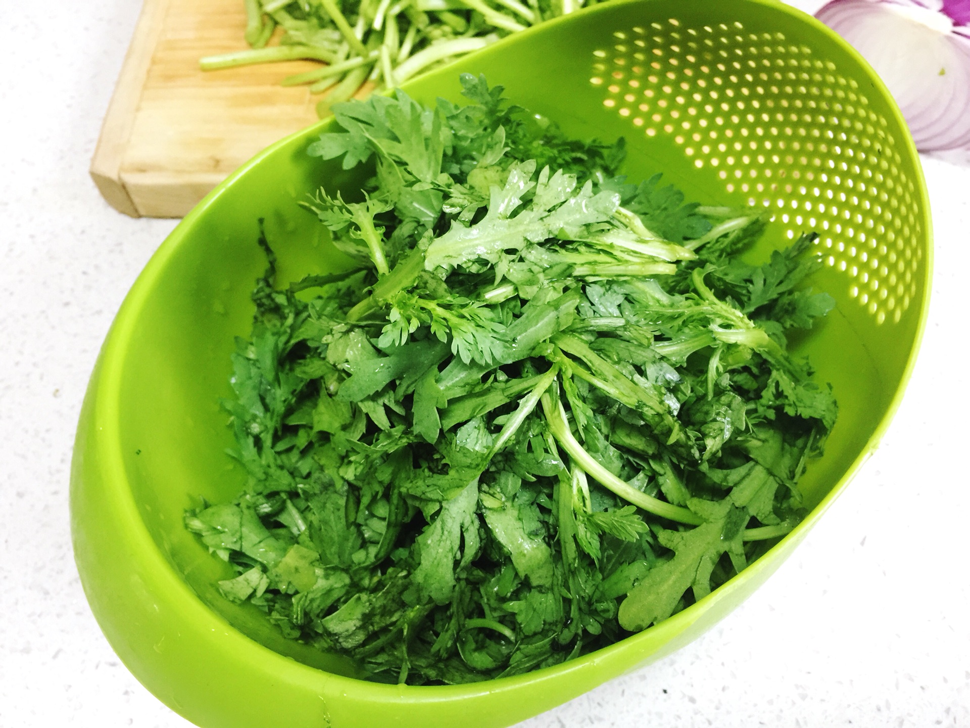 蒜蓉茼蒿的做法