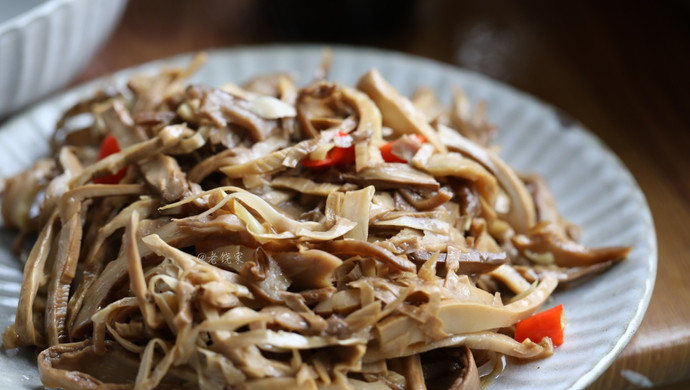 清炒烟笋干怎么做_清炒烟笋干的做法_豆果美食