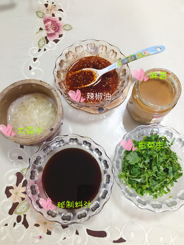 秘制料汁凉皮(10/22)