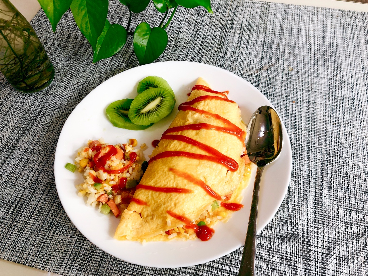 蛋包饭的做法