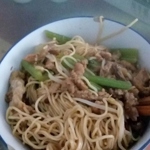芹菜蒸面条,还好哦
