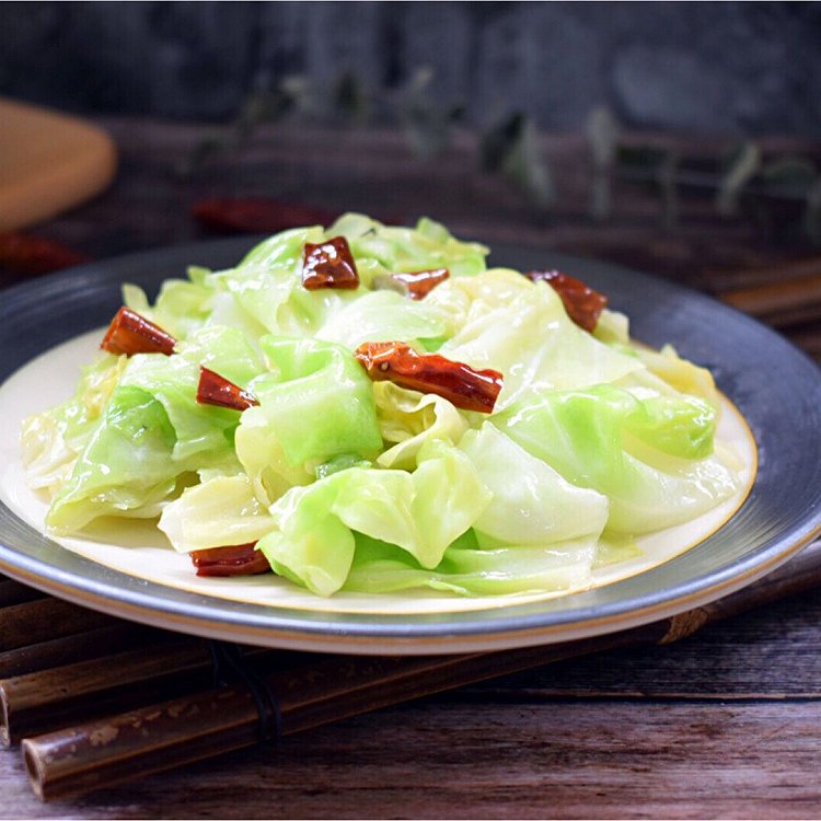 爆炒圆白菜