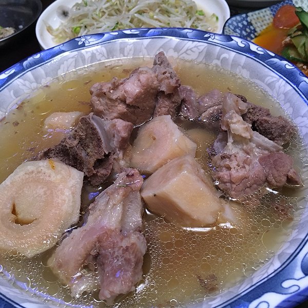 原生态本土粉葛,煲汤好食材