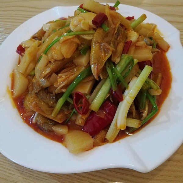 酸笋闷鸭掌