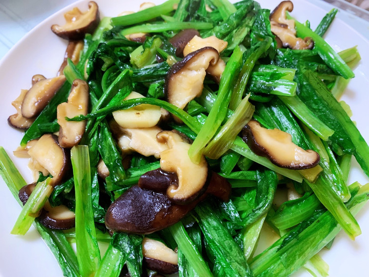 香菇油麦菜
