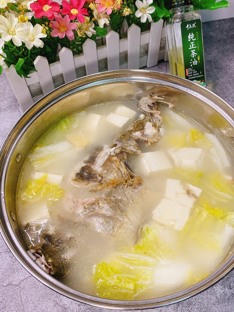 鳜鱼豆腐娃娃菜汤