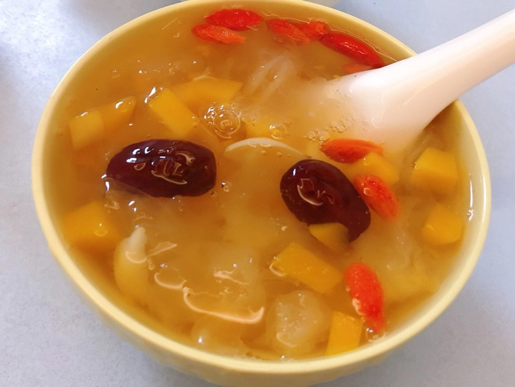 银耳羹