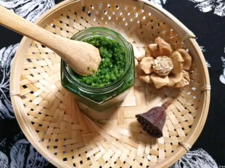 火锅必备蘸料韭菜花酱的独特做法