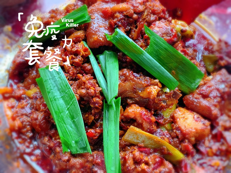 宅家美食爱生活今日研究贵州菜系【风味辣子鸡手工面】完美!