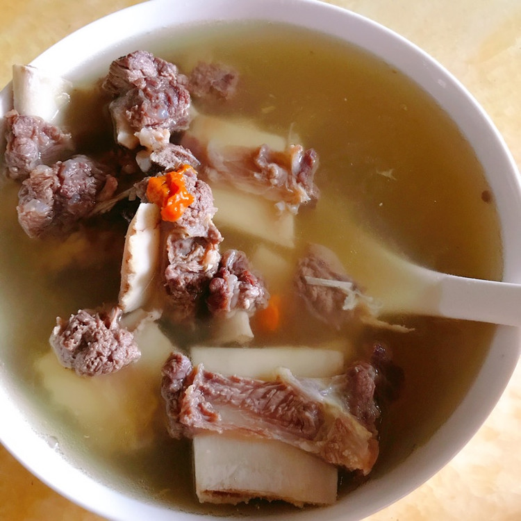 清炖牛排