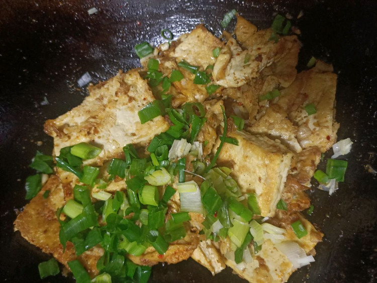 蒜香椒盐豆腐