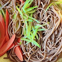 麻酱荞麦面的做法图解2