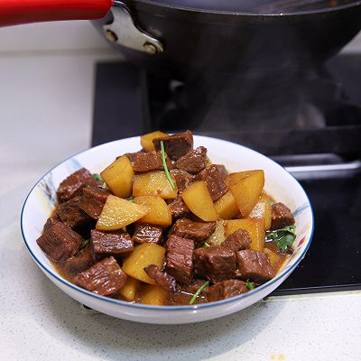 酱香土豆炖牛肉