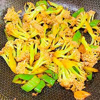 #中小学生做饭指南#花菜炒肉片的做法图解16