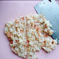 白菜虾肉水饺的做法图解1