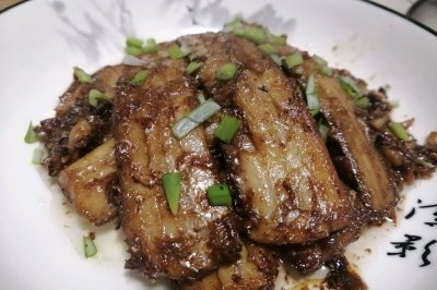 让你口水不止的红烧带鱼
