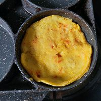 鲜虾蔬菜鸡蛋饼（特别适合宝宝）的做法图解5
