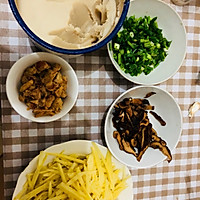 #餐桌上的春日限定#古早味“柴火”冬笋咸饭的做法图解2